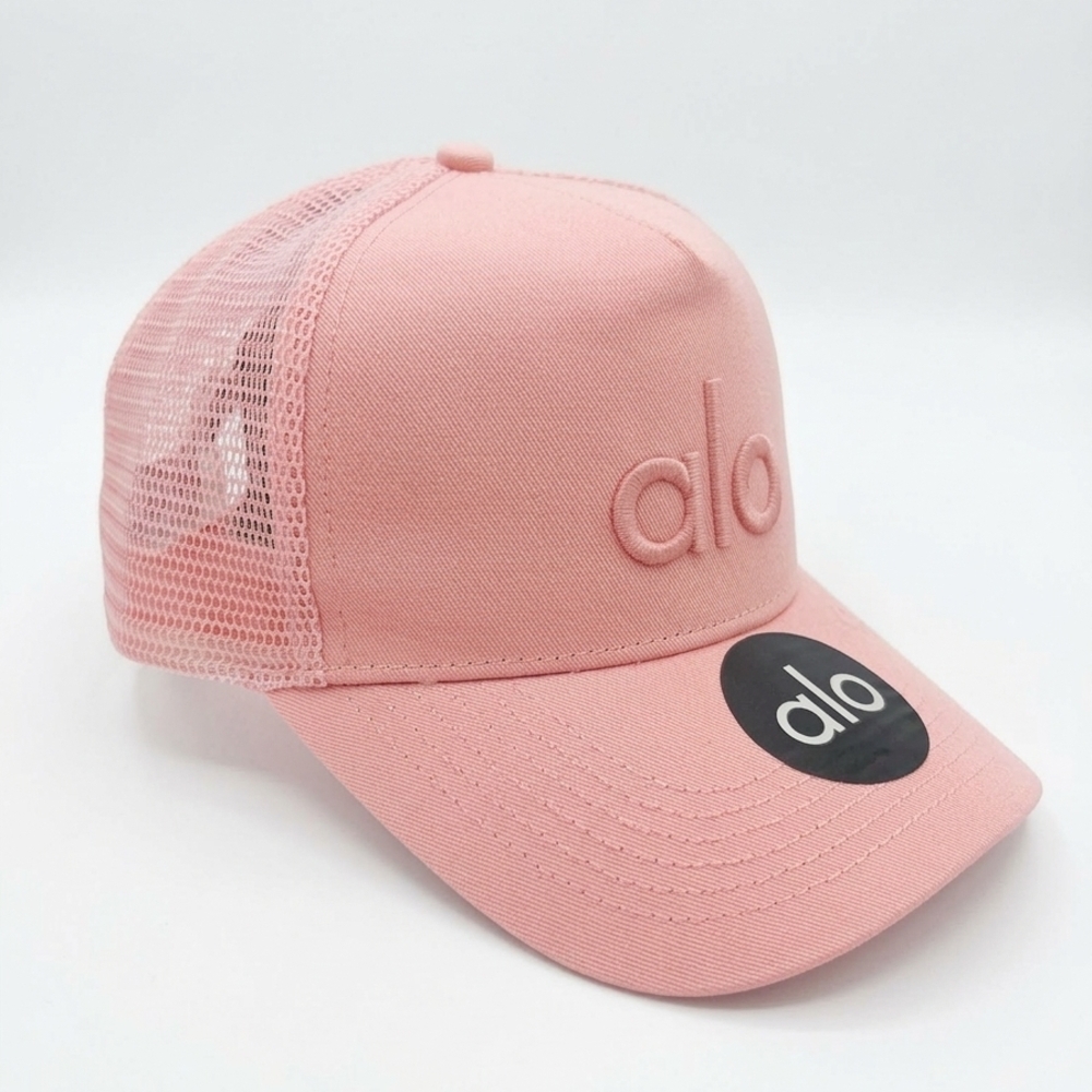 NWT‼️✨ALO Yoga✨💖 Pink Trucker hat / Baseball Cap 💖